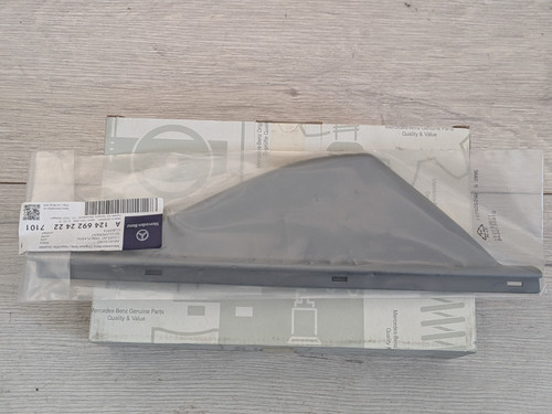 Satz neue mercedes benz w124 - mercedes-benz,